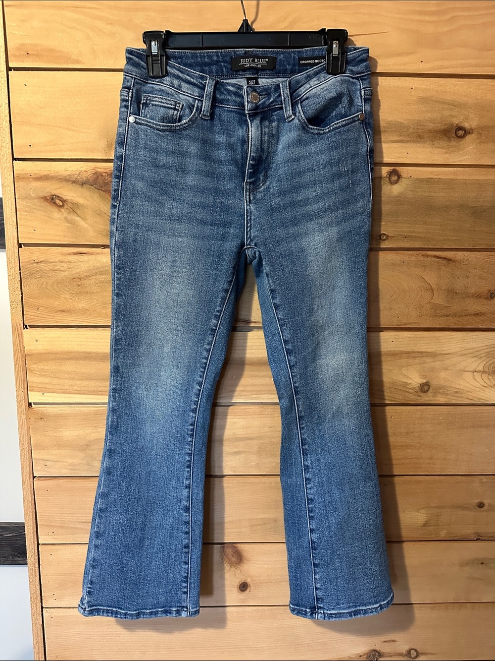 Judy Blue Los Angeles Cropped Bootcut Jeans Medium Wash Distressed Size 5/27